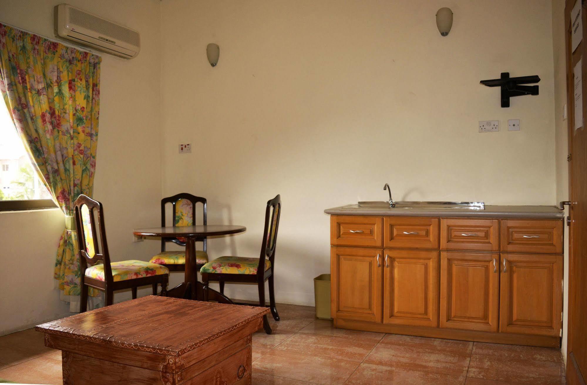 Hotel Georgia Άκρα Εξωτερικό φωτογραφία